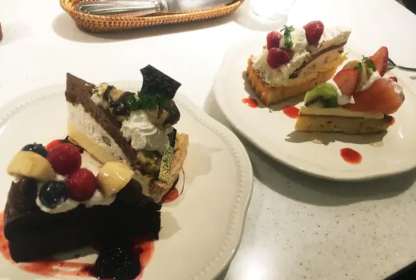 ボリューム満点のケーキ達💟