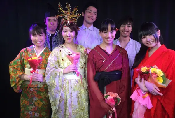 夜は独特な大人の世界
