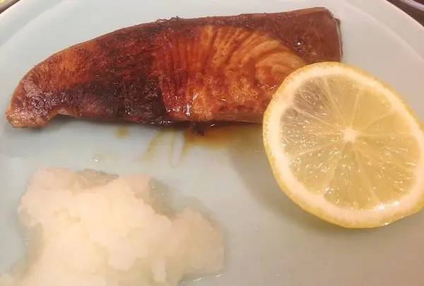 ブリ照り(北海道産)定食 ¥1600