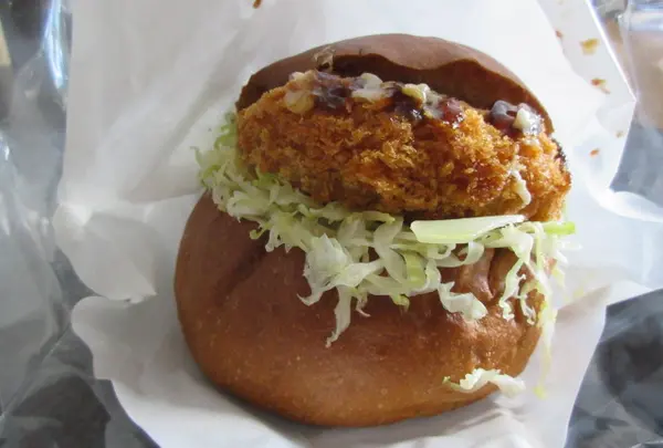 コロッケのバーガー