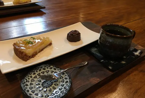 林檎タルト、生チョコ