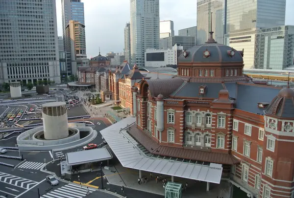 KITTEから眺める東京駅