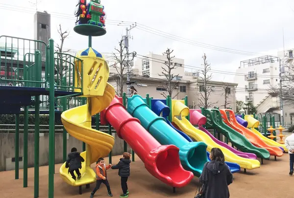 ロボット（ロボロボ）公園（正式名 さくら坂公園）の写真・動画_image_67084