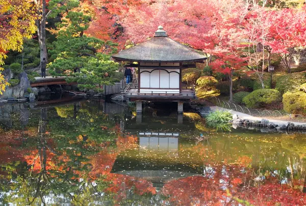 紅葉の季節