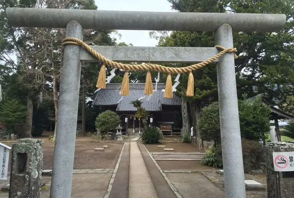 鳥居
