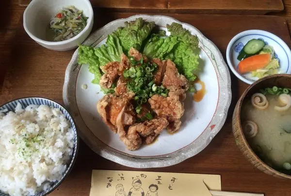 ごはんとお味噌汁 .. やさしい定食♡