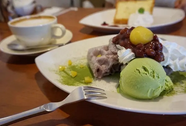 おすすめはシフォンケーキ♡