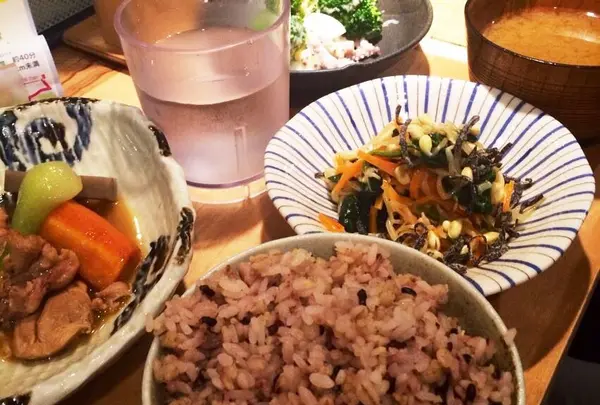 お腹いっぱいに