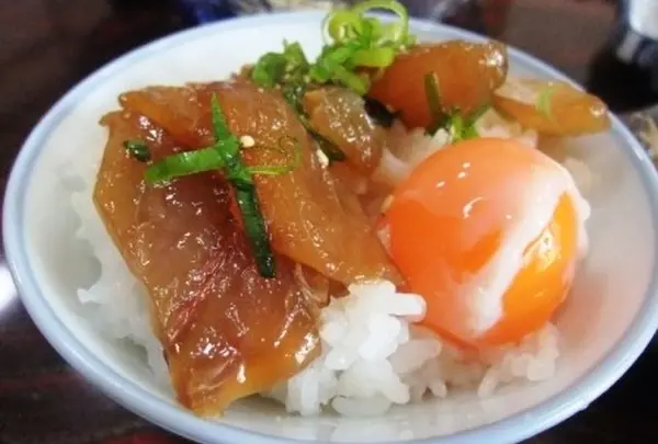 翌朝の刺身のヅケ