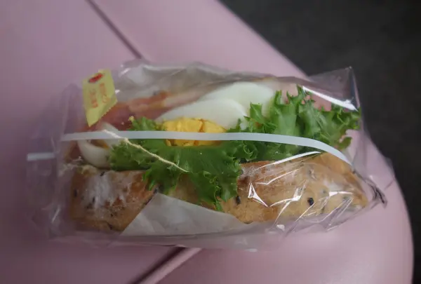 お惣菜もオススメ