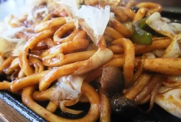 やっぱし「みそ焼きうどん」！