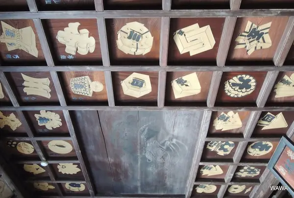 格天井纏鏡板　海雲寺