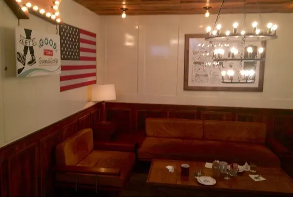 アメリカンな店内