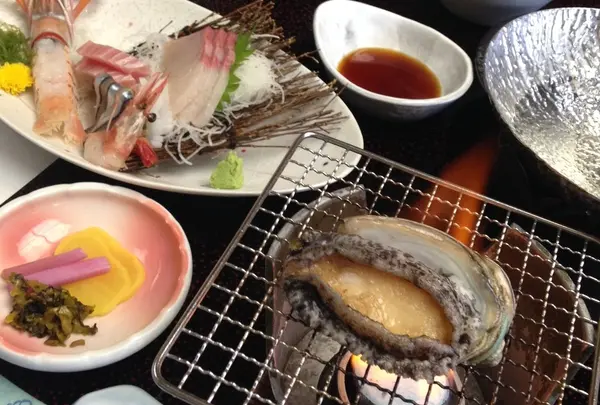 旬の魚介がたっぷりの夕食