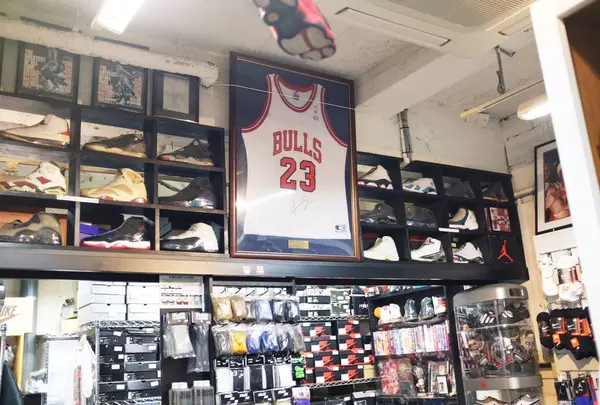 JORDAN好きにはたまらないお店