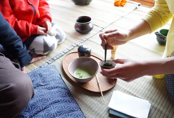 抹茶アート体験！