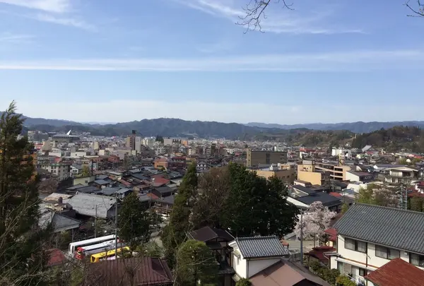 飛騨高山の街を見下ろせる場所も…