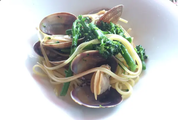 パスタは2種類をお選び頂けます。