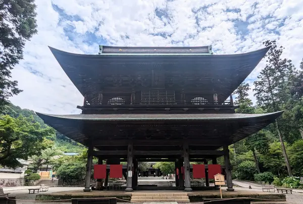 山門