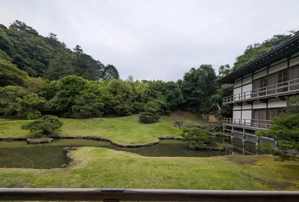 庭園