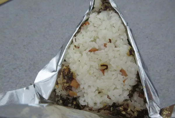 おにぎりも