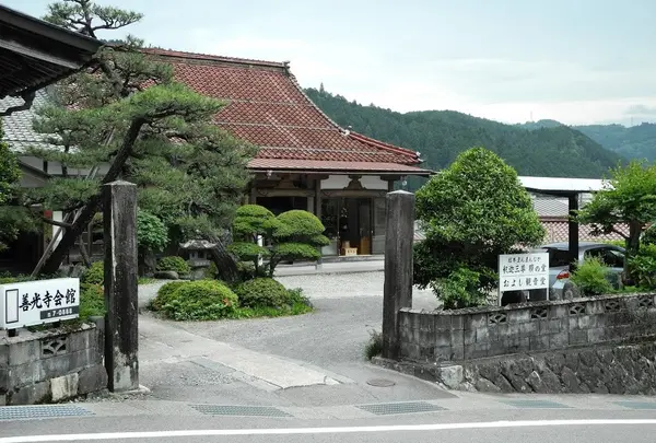 やはりここにも善光寺