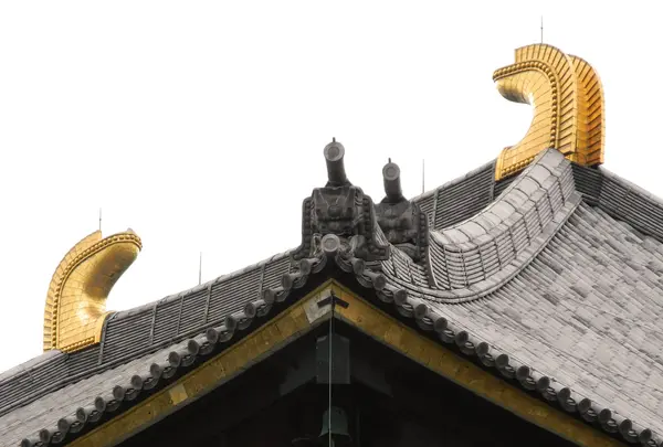 意外に見逃す屋根の上