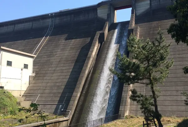 鮎屋ダム