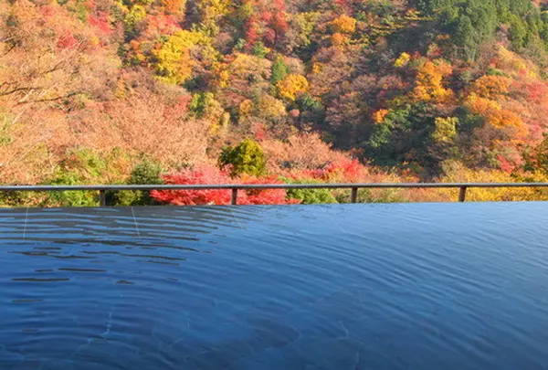大浴場「月代」
