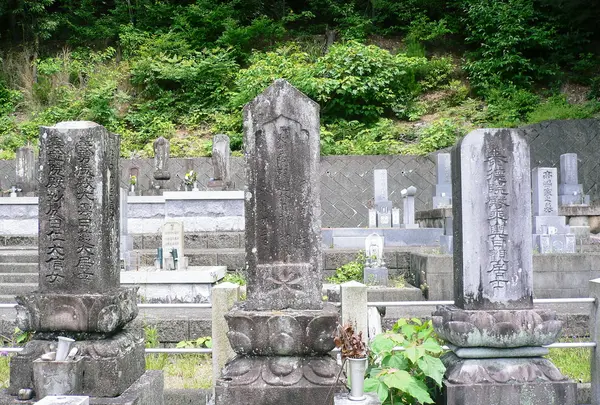 雲八のお墓はシルバーエイジのパワースポット…？