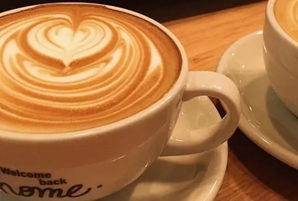 ラテアートがかわいいカフェラテ