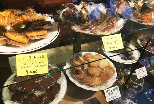 たくさんの焼き菓子