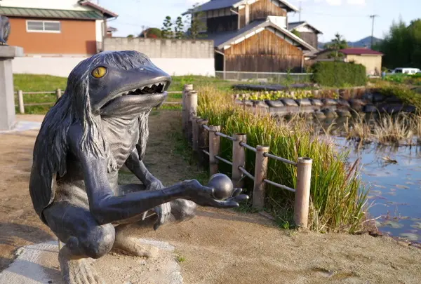カッパの銅像