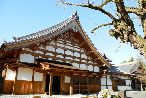 庫裏の正しい玄関