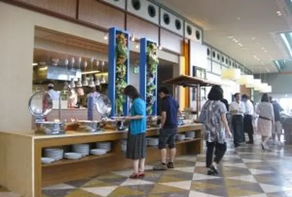 ランチバイキング