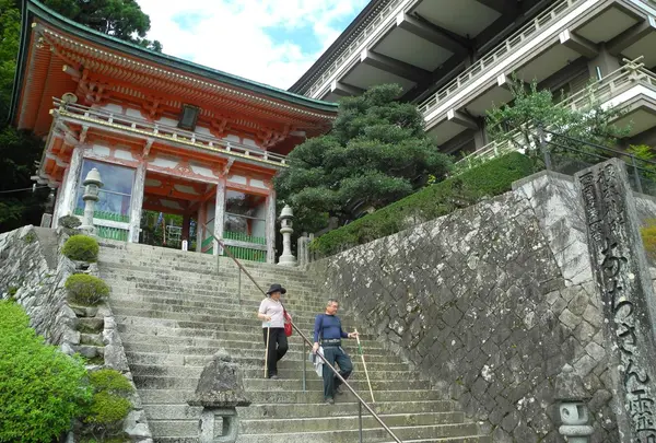 ようやく山門に到着