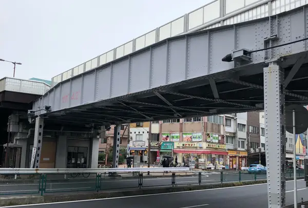 フラワー緑道　反町橋