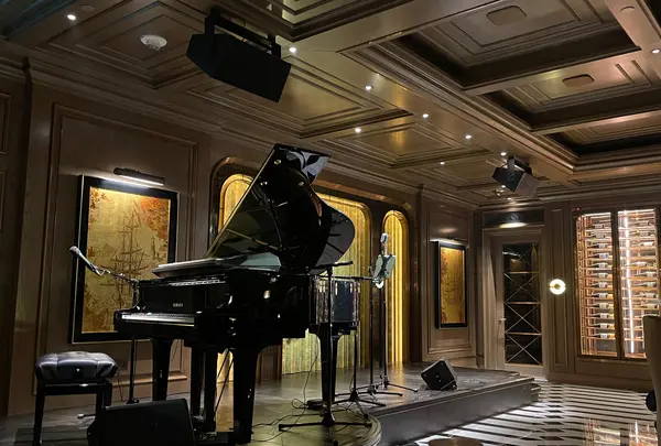 The St. Regis Bar