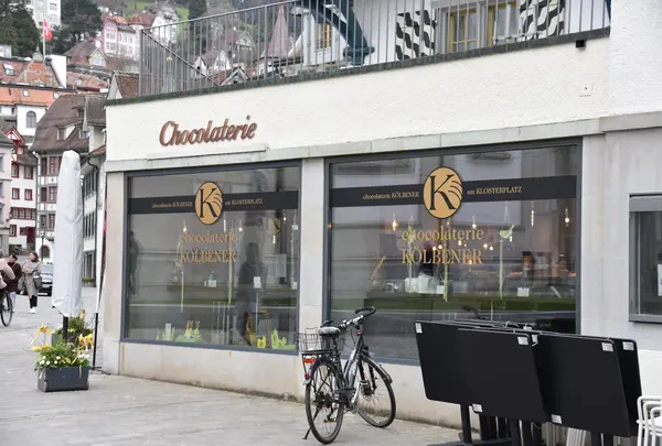 カフェ (Chocolaterie Kölbener  am Klosterplatz)