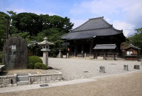 関地蔵院