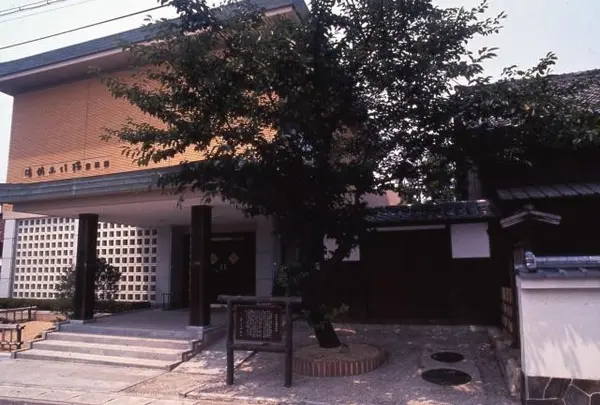 佐佐木信綱記念館