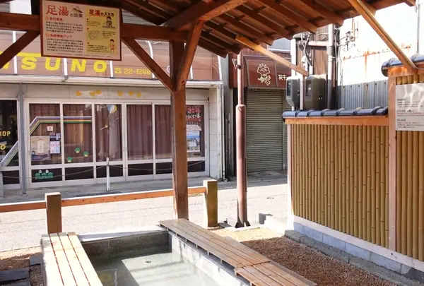 足湯 No.7（湯の町通り）の写真・動画_image_1022168