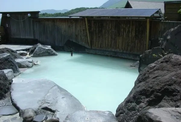 明礬温泉