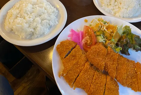 グリル ヨシダ