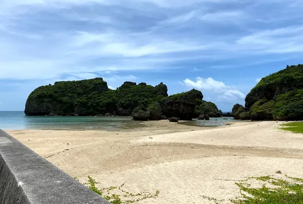 シルミチューの浜