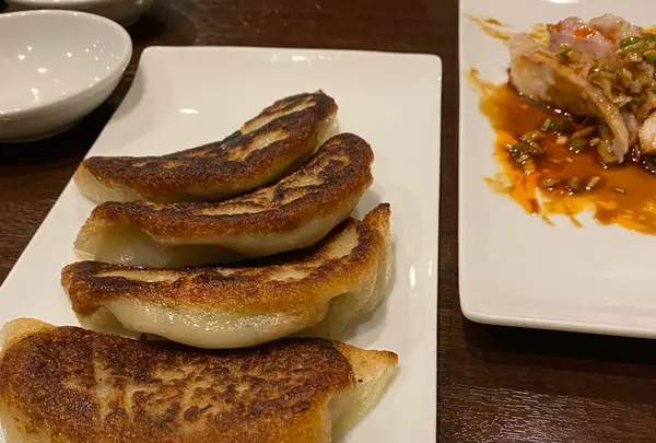 中華 遠藤