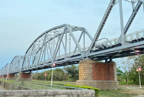 下淡水溪鐵橋(高屏渓旧鉄橋)