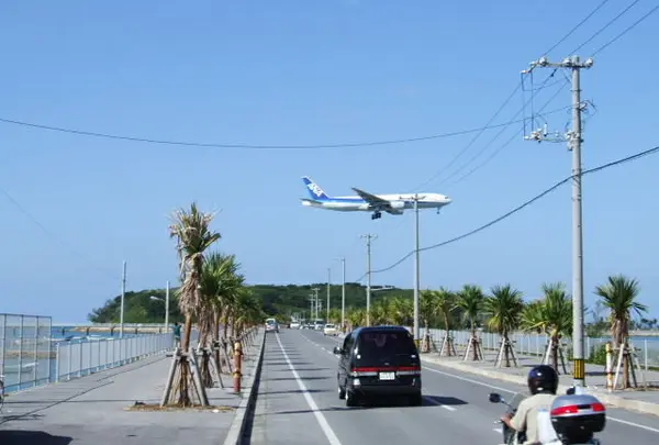 瀬長島