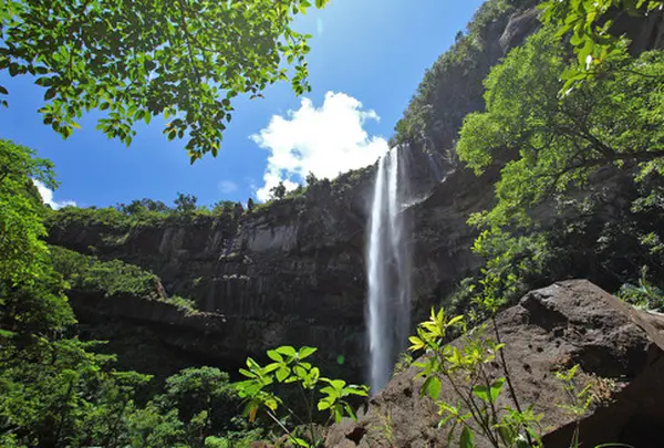 ピナイサーラの滝