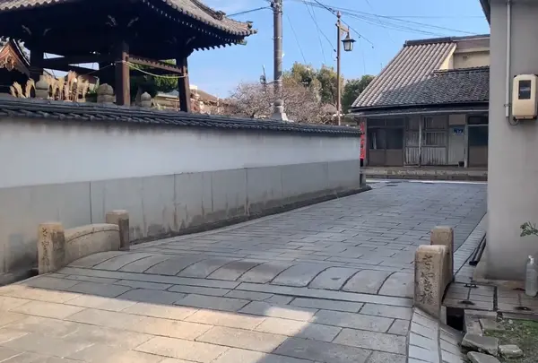 ささやき橋